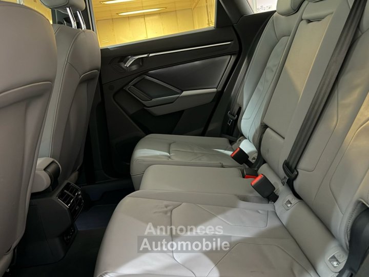 Audi Q3 35 TFSI 150 ch S tronic 7 S line - 30