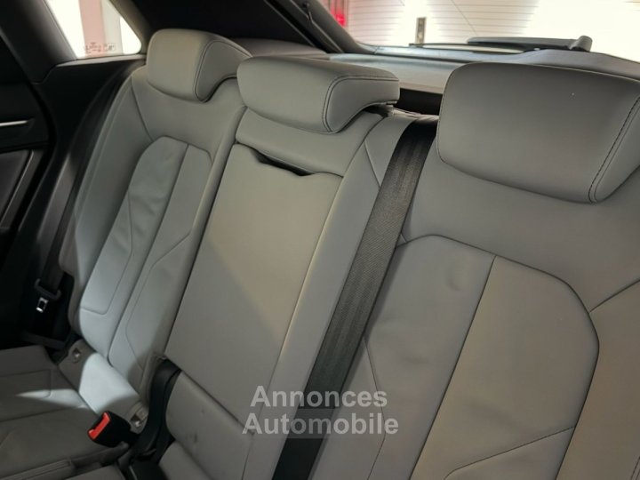 Audi Q3 35 TFSI 150 ch S tronic 7 S line - 31