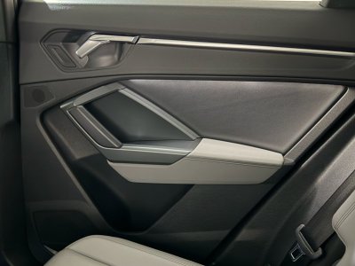 Audi Q3 35 TFSI 150 ch S tronic 7 S line   - 33