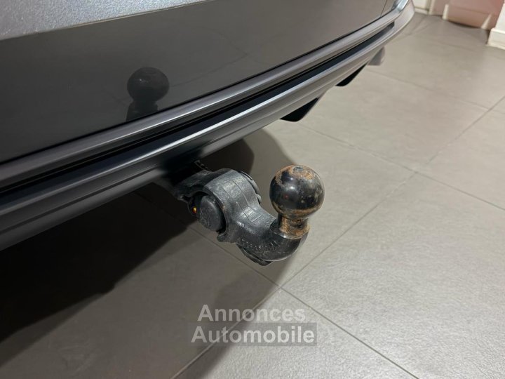 Audi Q3 35 TFSI 150 ch S tronic 7 S line - 36