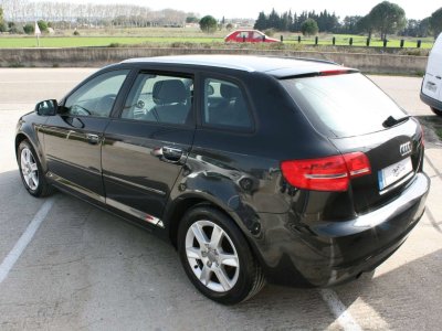 Audi A3 Sportback 16 TDI 105CH FAP ATTRACTION   - 3