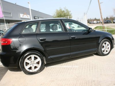 Audi A3 Sportback 16 TDI 105CH FAP ATTRACTION   - 4
