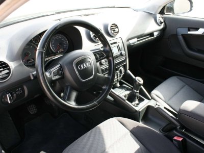 Audi A3 Sportback 16 TDI 105CH FAP ATTRACTION   - 9