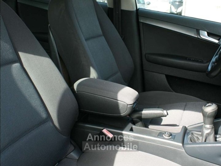 Audi A3 Sportback 16 TDI 105CH FAP ATTRACTION - 13