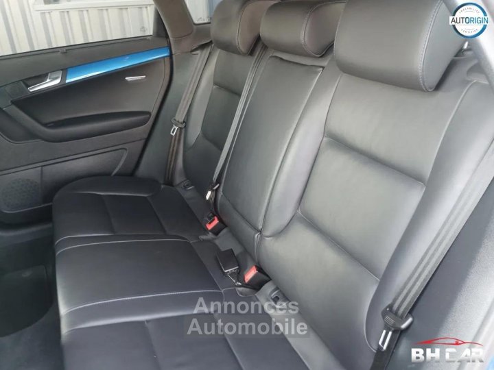 Audi RS3 SPORTBACK 25 TFSI 340CV QUATTRO S-TRONIC Si&egrave;ges F1 Bleu Sprint Echappement Clapets - 27