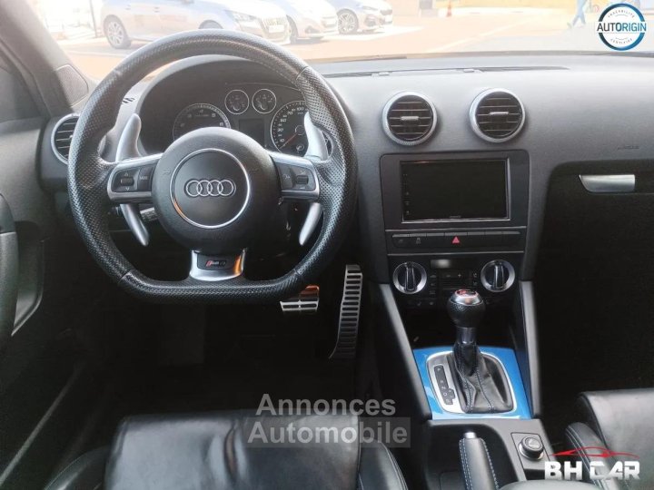 Audi RS3 SPORTBACK 25 TFSI 340CV QUATTRO S-TRONIC Si&egrave;ges F1 Bleu Sprint Echappement Clapets - 33