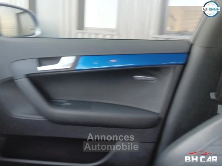 Audi RS3 SPORTBACK 25 TFSI 340CV QUATTRO S-TRONIC Si&egrave;ges F1 Bleu Sprint Echappement Clapets - 42