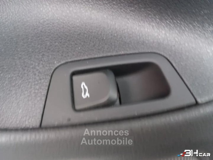 Audi Q3 14 TFSI 150CV S-TRONIC 7 AMBITION LUXE TOIT PANORAMIQUE - 26