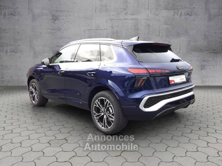 Audi Q3 45 TFSIe qu S Line S Tronic HUD CAM360 - 3