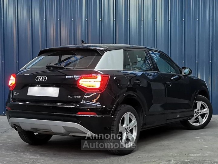 Audi Q2 10 30 TFSI 115 SPORT S-TRONIC BVA - Garantie 1 An - Matrix led - - 3