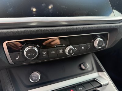 Audi Q3 35 TFSI 150 ch Design Int&eacute;rieur S-line Garantie 12 mois   - 19