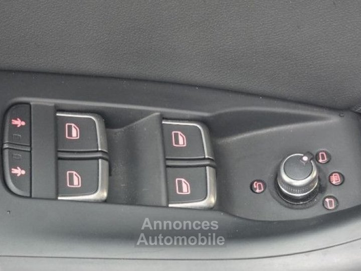 Audi RS Q3 25 TFSI 310CH QUATTRO S TRONIC 7 - 32