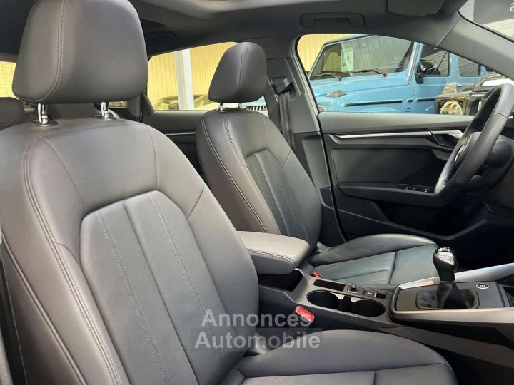 Audi A3 Sportback 30 TDI 116 Design Luxe - 34