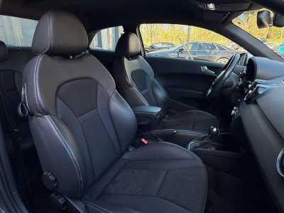 Audi A1 Sportback 14 TFSI 185ch S line tronic 7 Radar AR Si&egrave;ges chauffants   - 5