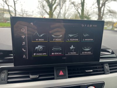 Audi A4 35 TDI S-LINE   - 17