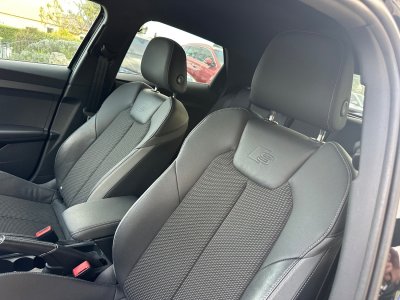 Audi A1 Sline 30 TFSI   - 11