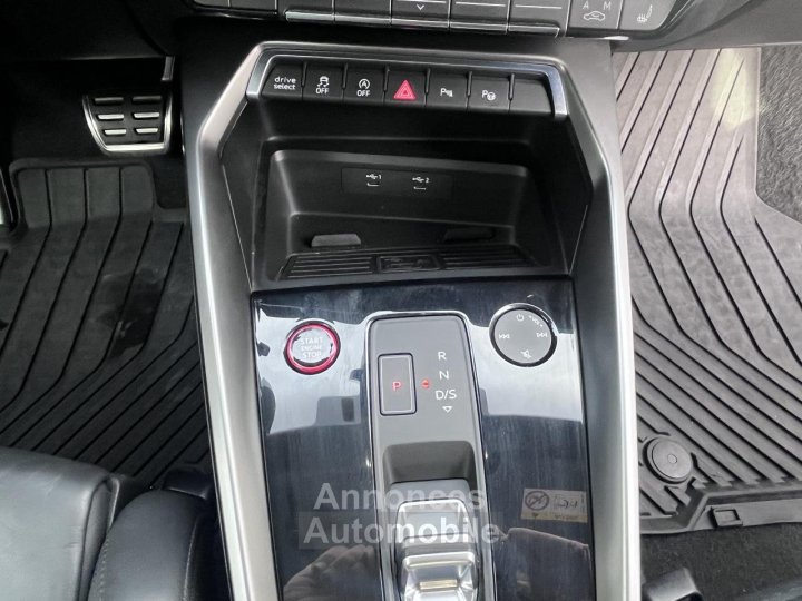 Audi RS3 Sportback Quattro 25 TFSI - 400 - BV S-tronic - 20