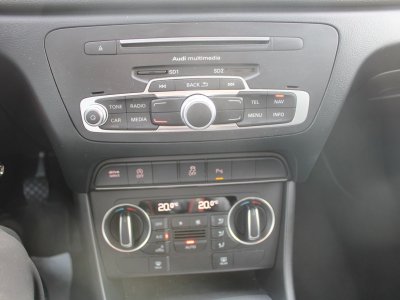 Audi Q3 S-LINE 2L TDI 150 CV MP3 GPS 3D X&Eacute;NON+LED USB RADAR JA 18 BLUETOOTH R&Eacute;GULATEUR   - 13