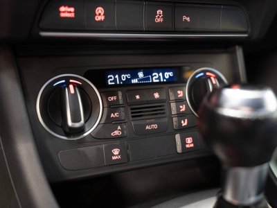 Audi Q3  20 TDI 150 S line quattro S tronic 7   - 17