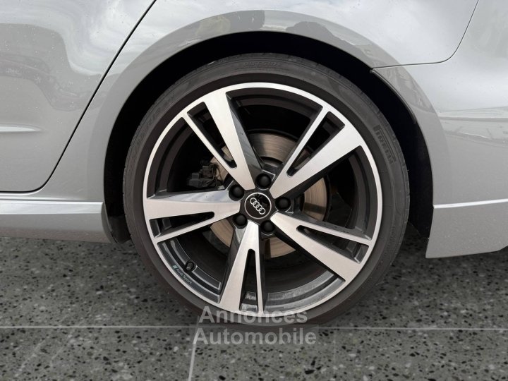 Audi RS3 Berline 25 TFSI 400ch quattro S tronic 7 Euro6d-T - 14