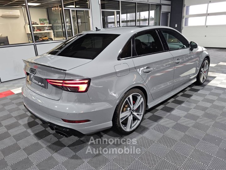 Audi RS3 Berline 25 TFSI 400ch quattro S tronic 7 - 5