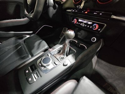 Audi RS3 Berline 25 TFSI 400ch quattro S tronic 7 - 15