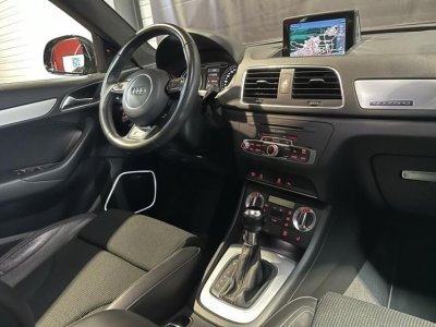 Audi Q3 20 TFSI 211ch S line quattro tronic 7   - 9