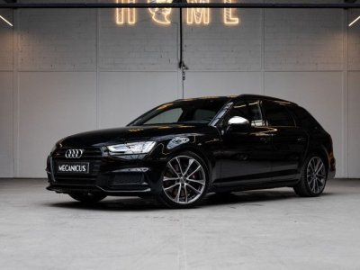 Audi S4 AVANT   - 1