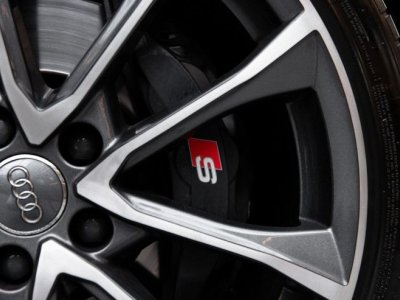 Audi S4 AVANT   - 11