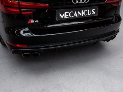 Audi S4 AVANT   - 33