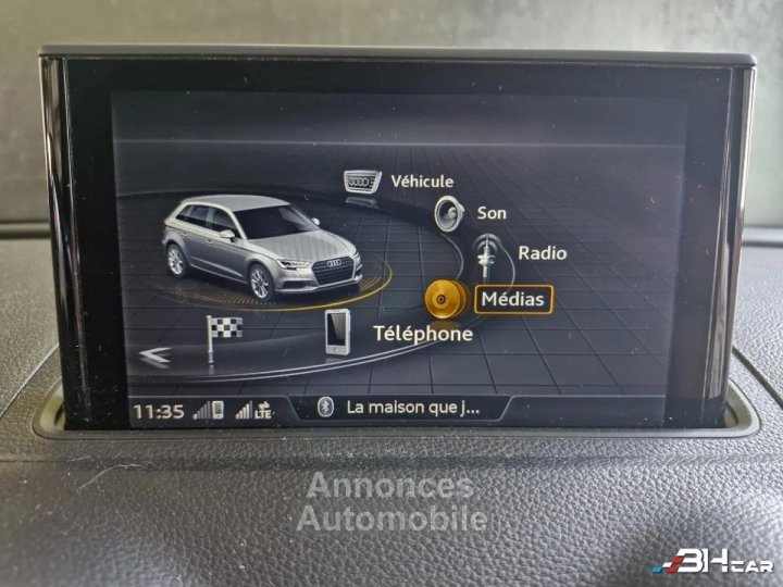Audi A3 SPORTBACK 16 TDI 110 DESIGN S-TRONIC~Toit pano ~ Virtual Cockpit ~ Bang & Olufsen~Cam&eacute;ra - 17