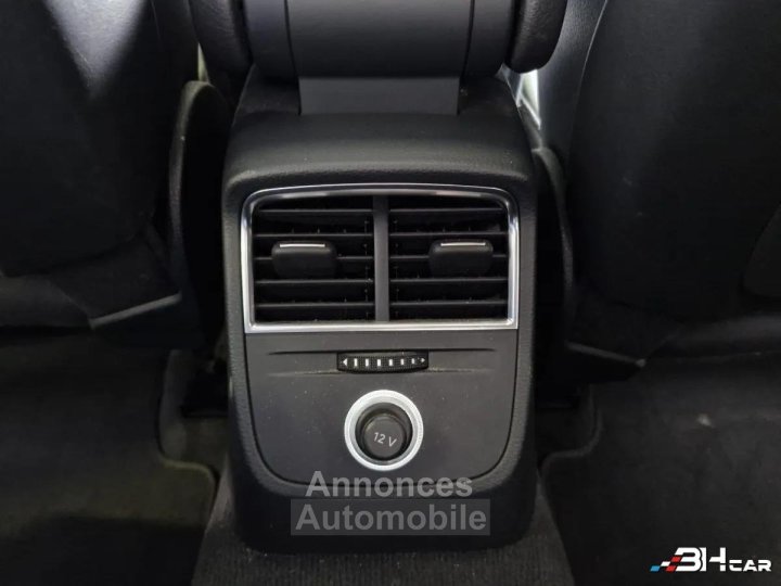 Audi A3 SPORTBACK 16 TDI 110 DESIGN S-TRONIC~Toit pano ~ Virtual Cockpit ~ Bang & Olufsen~Cam&eacute;ra - 26