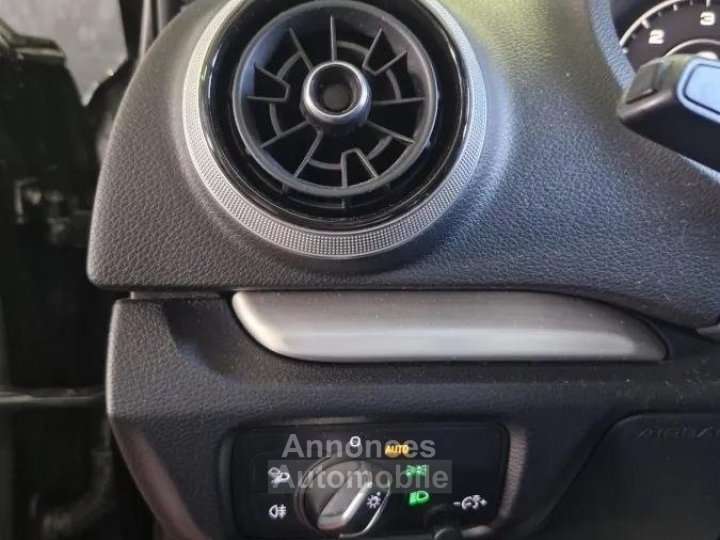 Audi A3 SPORTBACK 16 TDI 110 DESIGN S-TRONIC~Toit pano ~ Virtual Cockpit ~ Bang & Olufsen~Cam&eacute;ra - 27