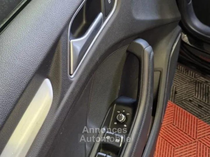 Audi A3 SPORTBACK 16 TDI 110 DESIGN S-TRONIC~Toit pano ~ Virtual Cockpit ~ Bang & Olufsen~Cam&eacute;ra - 32