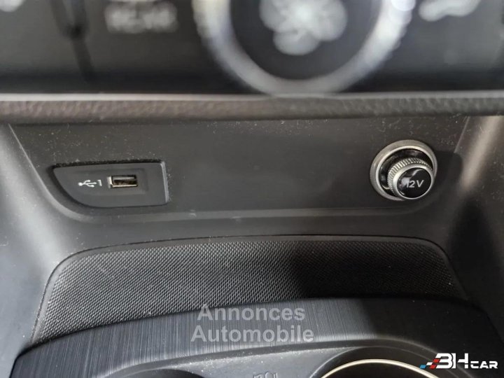 Audi A3 SPORTBACK 16 TDI 110 DESIGN S-TRONIC~Toit pano ~ Virtual Cockpit ~ Bang & Olufsen~Cam&eacute;ra - 35