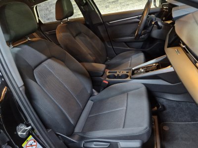 Audi A3 Sportback Sportback 30 TFSI 110ch Mild Hybrid Business line S tronic 7   - 12