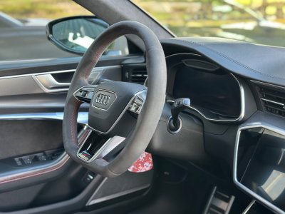 Audi RS6 RS6 IV 40 TFSI 600 QUATTRO TIPTRONIC 8 - 11