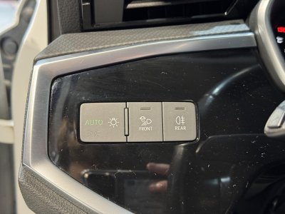 Audi Q3 35 TFSI 150 MHEV S TRONIC BUSINESS LINE   - 24