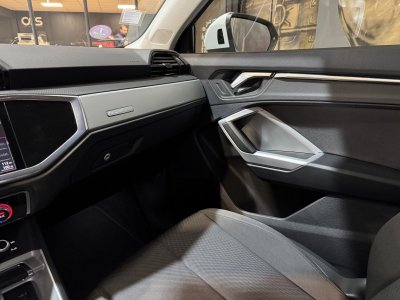 Audi Q3 35 TFSI 150 MHEV S TRONIC BUSINESS LINE   - 28