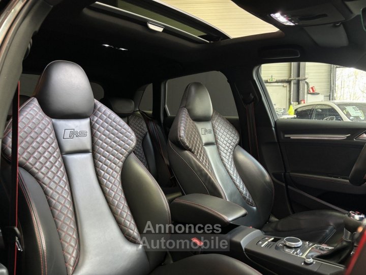 Audi RS3 Sportback (3) 25 TFSI S TRONIC QUATTRO - 14