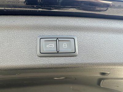 Audi Q3 35 TFSI 150 ch S tronic 7 S line plus   - 10