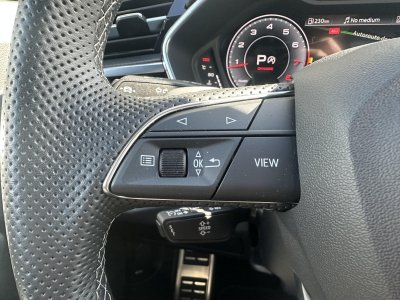 Audi Q3 35 TFSI 150 ch S tronic 7 S line plus   - 19