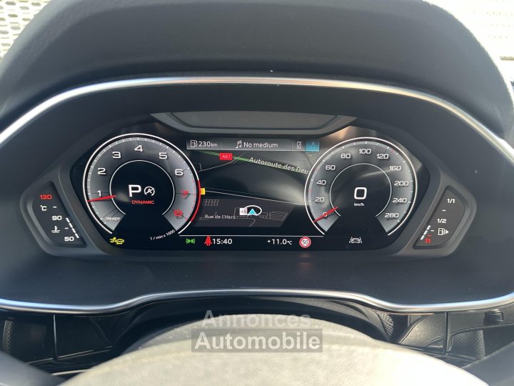 Audi Q3 35 TFSI 150 ch S tronic 7 S line plus - 23