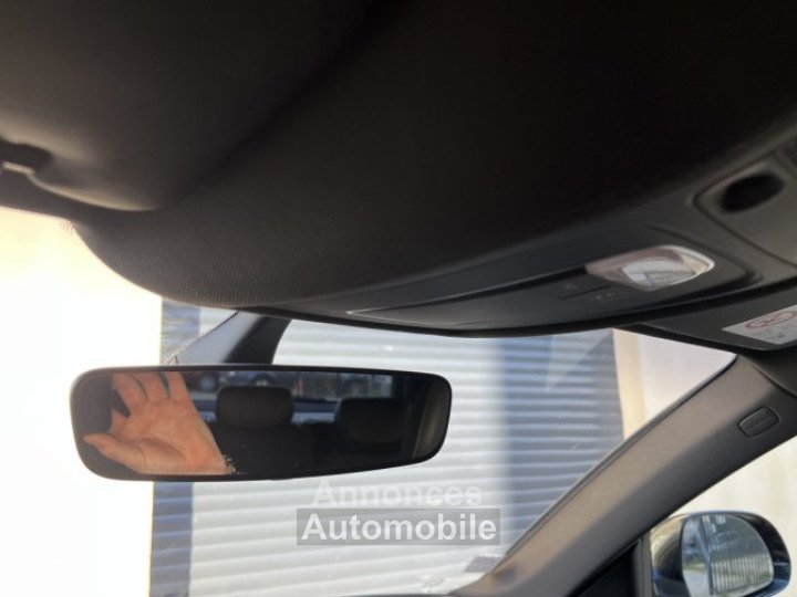 Audi Q3 14 TFSI 150ch COD S line S tronic 6 - 16