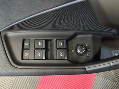 Audi A3 Sportback 40 TFSIe 204ch S tronic 6 Design Luxe SUIVI COMPLET RÉVISION À JOUR - 17