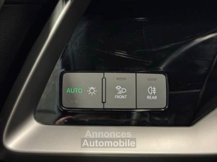 Audi A3 Sportback 40 TFSIe 204ch S tronic 6 Design Luxe SUIVI COMPLET RÉVISION À JOUR - 18