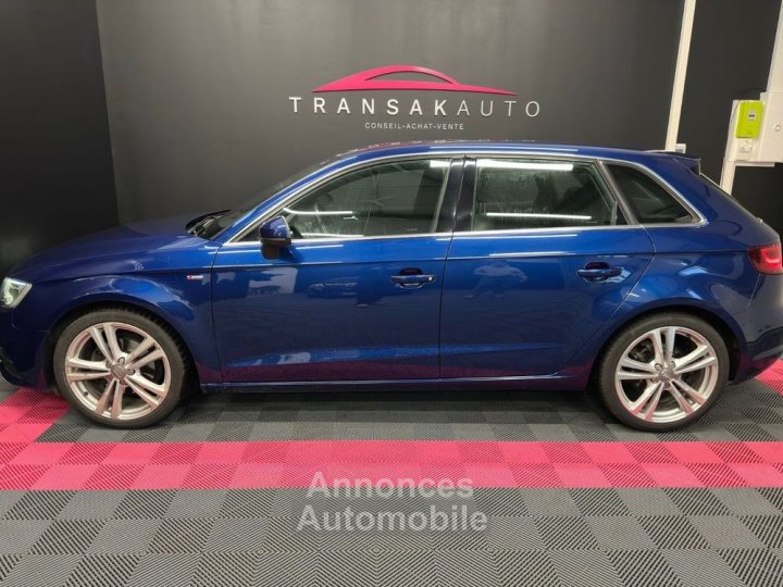 Audi A3 Sportback 16 TDI 110 S Line tronic 7 ORIGINE FRANCE R&Eacute;VISION &Agrave; JOUR COURROIE - 3