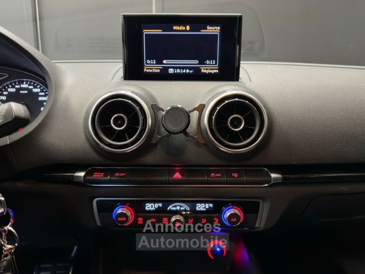 Audi A3 Sportback 16 TDI 110 S Line tronic 7 ORIGINE FRANCE R&Eacute;VISION &Agrave; JOUR COURROIE - 26