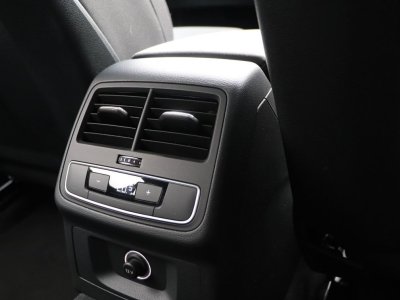 Audi A4 avant 20 35 tdi 165ch hybrid ambition luxe s-tronic bva attelage - 23