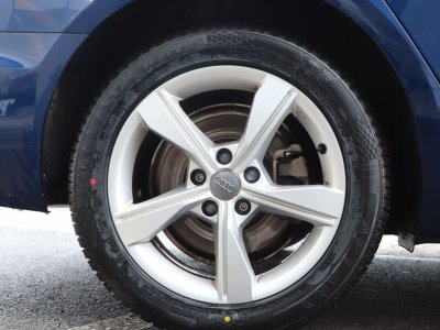 Audi A4 avant 20 35 tdi 165ch hybrid ambition luxe s-tronic bva attelage - 31